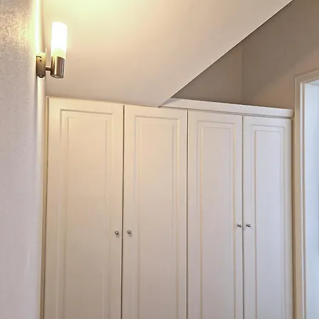 Ferienhaus Eide, App 4 *